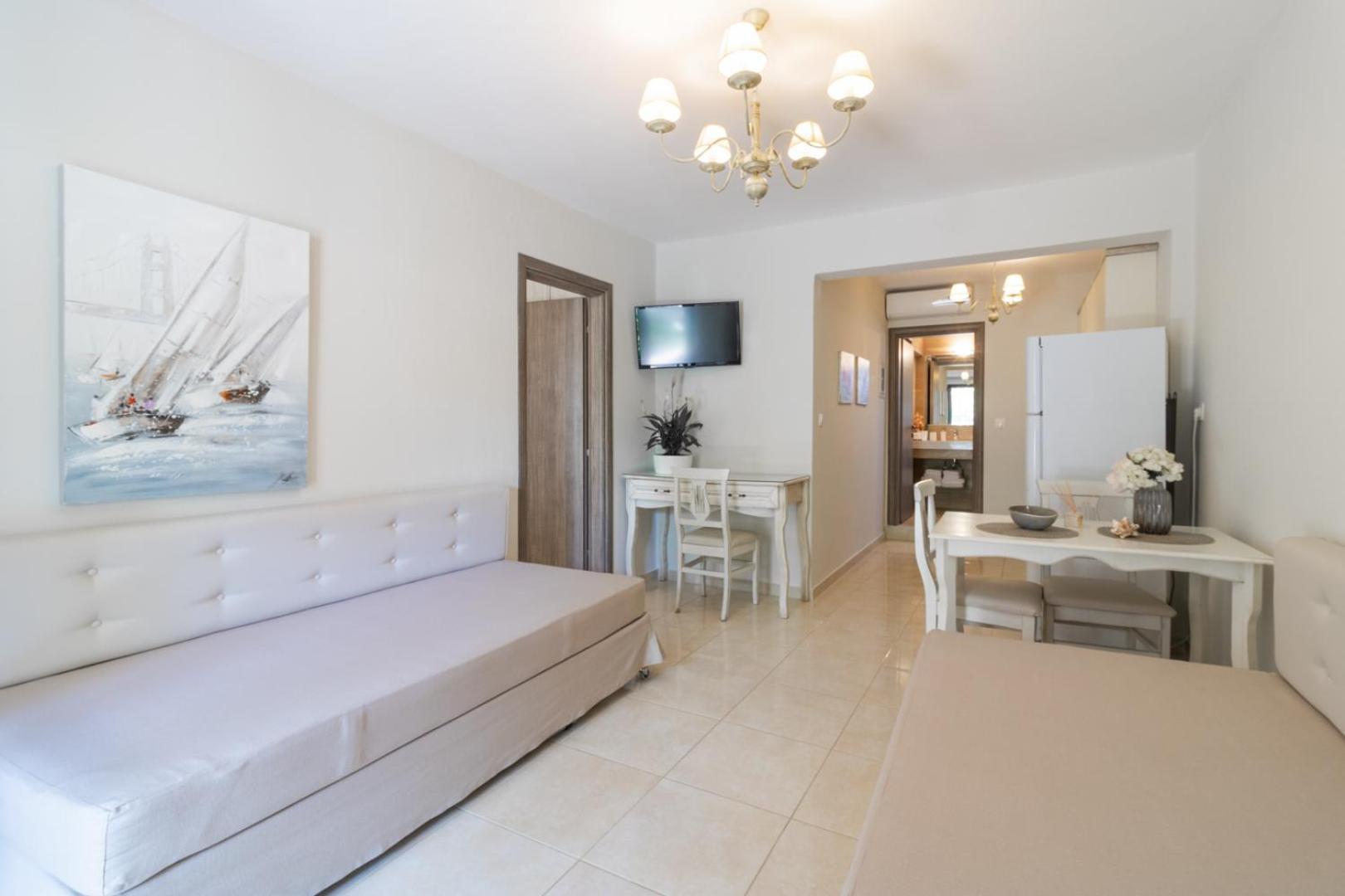 Kassandrinos Apartments Apostolos นิกิติ ภายนอก รูปภาพ